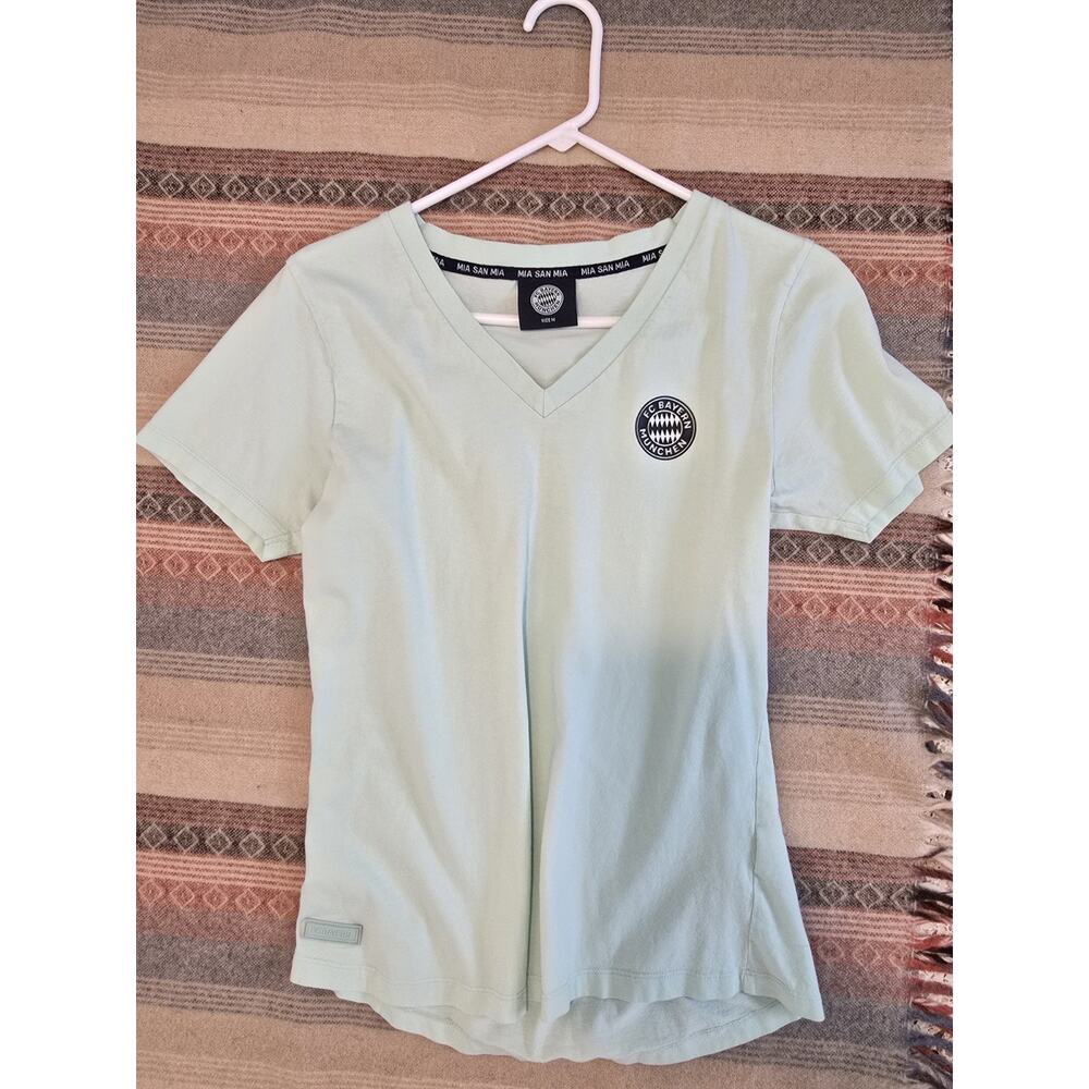 FC Bayern Munchen Soccer T Shirt Light Green Medium Women quality cotton sports